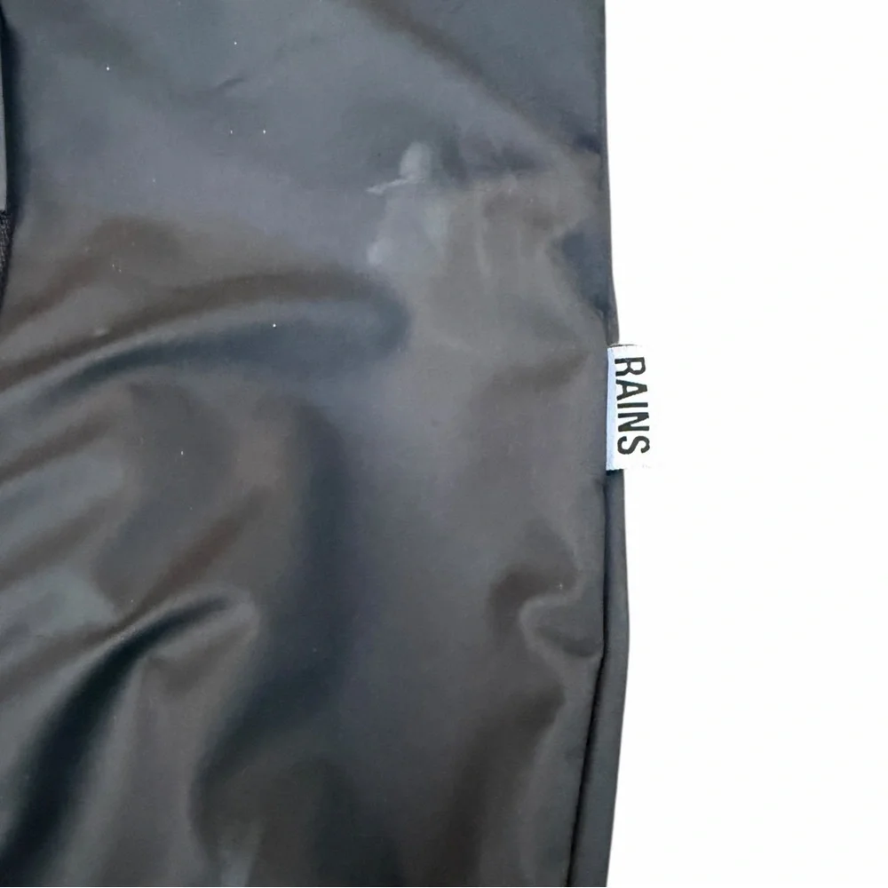 Rains sleek black